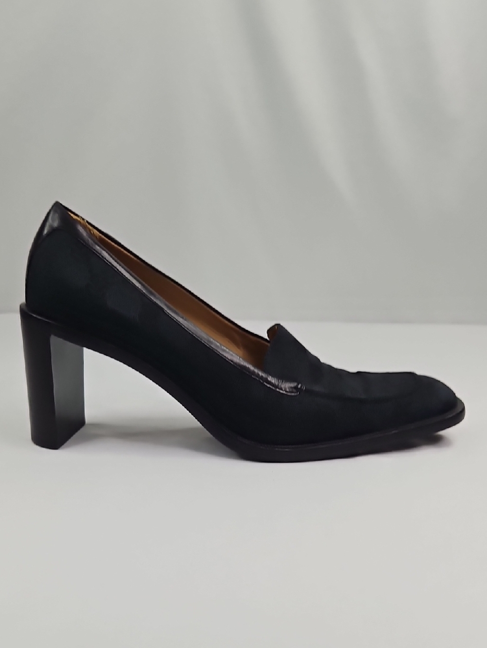 Gucci GG Canvas Monogram Black Block Heel Loafer Pumps Size 9.5